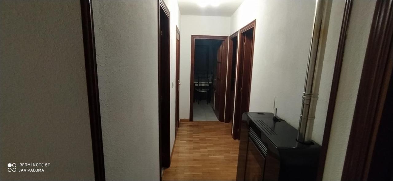 Apartamentos Xistra Cangas del Narcea Kültér fotó